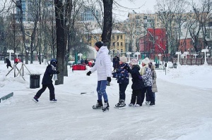 Каток в саду "Эрмитаж"