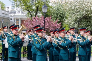 Бал Победы «В шесть часов вечера…»